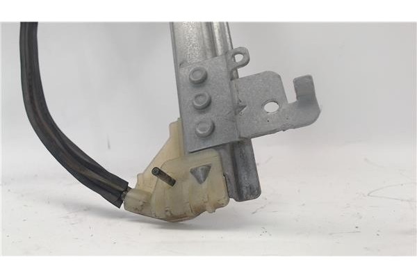 Recambio de mecanismo elevalunas delantero derecho para citroen xantia berlina referencia OEM IAM 400679T3  