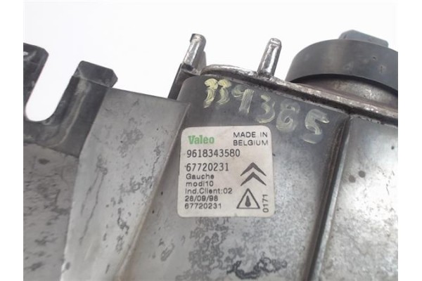 Recambio de faro antiniebla izquierdo para citroen saxo referencia OEM IAM 9618343580 67720231 