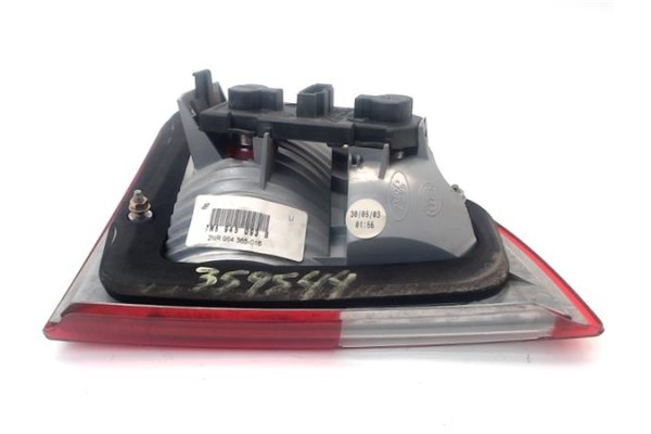 Recambio de piloto interior izquierdo para ford galaxy (vx) 1.9 tdi referencia OEM IAM 1108924 7M5945093B 