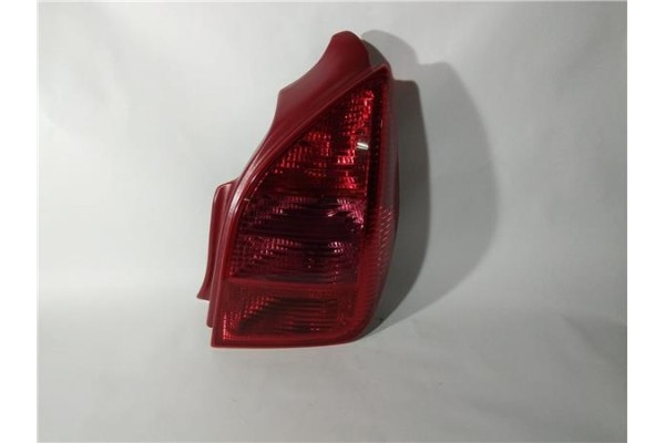 Recambio de piloto trasero derecho para citroen c2 1.4 audace referencia OEM IAM CI3044153  