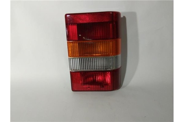 Recambio de piloto trasero derecho para citroen c 15 1.8 d referencia OEM IAM 42421032  