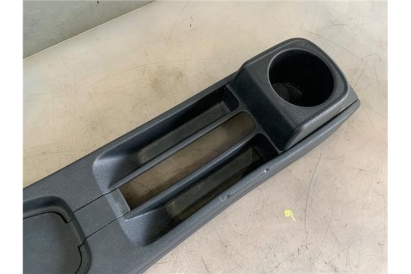 Recambio de consola para volkswagen polo v (6c1) 1.2 advance bmt referencia OEM IAM 6R0963243F  