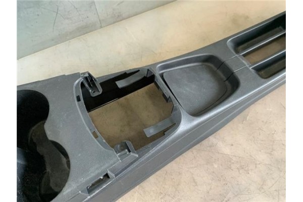 Recambio de consola para volkswagen polo v (6c1) 1.2 advance bmt referencia OEM IAM 6R0963243F  