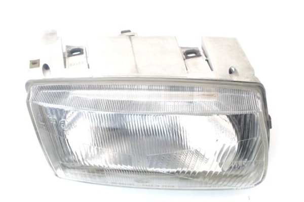 Recambio de faro delantero dcho para volkswagen polo iii (6n1) 75 1.6 referencia OEM IAM 6N1941016  