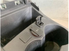 Recambio de consola para volkswagen polo v (6c1) 1.2 advance bmt referencia OEM IAM 6R0963243F  