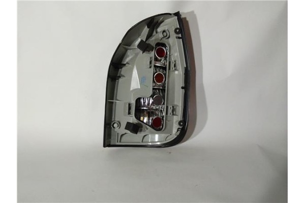 Recambio de piloto trasero izquierdo para opel zafira a 2.0 club referencia OEM IAM OP7154154  