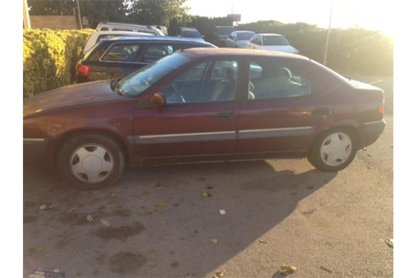 citroen xantia berlina del año 1996