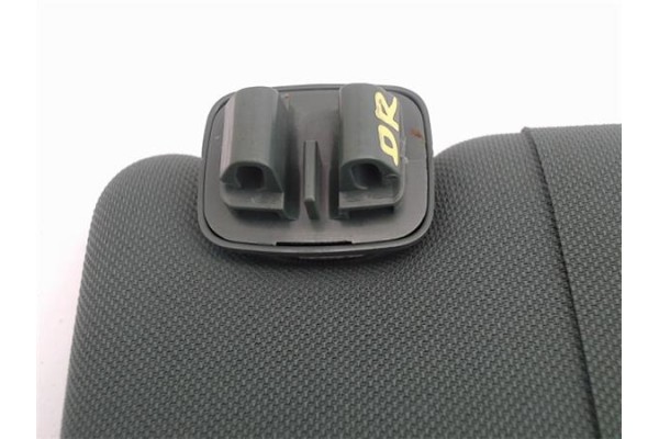 Recambio de parasol derecho para audi allroad quattro (4b5) 2.5 tdi (132kw) referencia OEM IAM 4B0857552AE 4B0857552L1N1 
