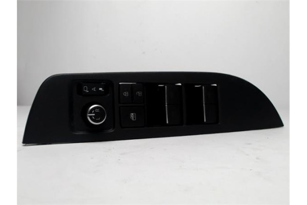 Recambio de mando elevalunas para toyota corolla 1.8 referencia OEM IAM 84040-02160 114-2199 