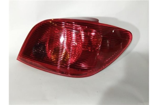 Recambio de piloto trasero derecho para peugeot 307 (s1) 1.6 xn referencia OEM IAM 16546032 PG4204153 