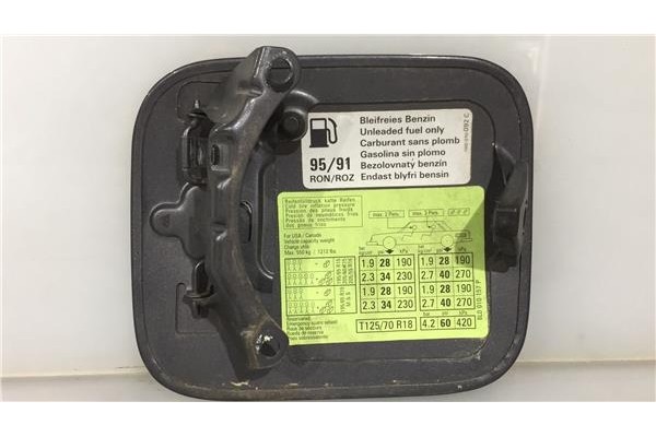 Recambio de tapa exterior combustible para audi a3 (8l)(1996) 1.8 t ambiente [1,8 ltr. - 110 kw 20v turbo] referencia OEM IAM 8L