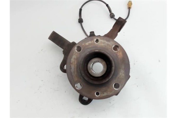 Recambio de mangueta delantero izquierda para renault clio ii (xbo) 1.4 16v 98cv referencia OEM IAM 8200207307 BSP25464 