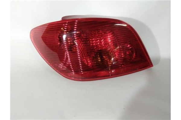 Recambio de piloto trasero izquierdo para peugeot 307 (s1) 1.4 xn referencia OEM IAM 16546031 PG4204154 