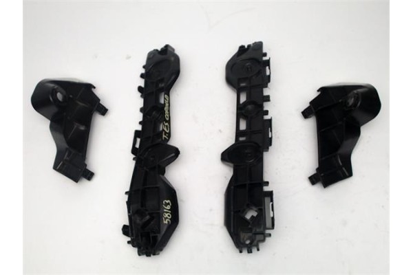 Recambio de paragolpes trasero para toyota corolla 1.8 referencia OEM IAM   