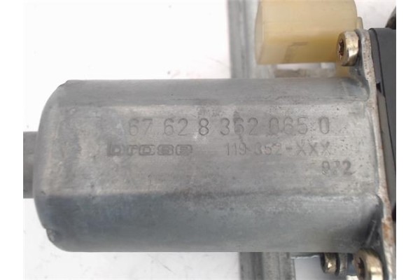 Recambio de mecanismo elevalunas trasero derecho para bmw serie 3 berlina (e46) 2.0 320d referencia OEM IAM 676283620650 5135821