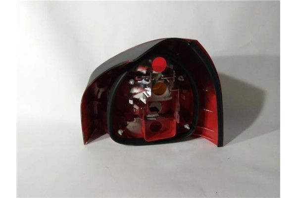 Recambio de piloto trasero izquierdo para audi a3 (8l) 1.9 tdi ambiente quattro referencia OEM IAM 16122031 AD0164154 