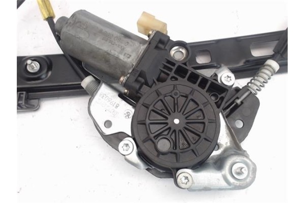 Recambio de mecanismo elevalunas delantero derecho para bmw serie 3 berlina (e46) 2.0 320d referencia OEM IAM 676283620640 51337