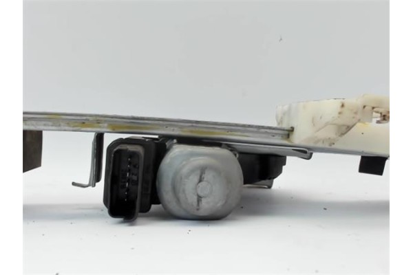 Recambio de mecanismo elevalunas trasero izquierdo para renault megane ii berlina 5p referencia OEM IAM   