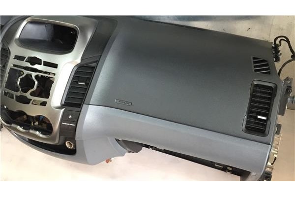 Recambio de salpicadero para ford ranger (tke) 2.2 doble cabina 4x4 xlt referencia OEM IAM AB392104310FL3A06  456 , FIAT | 31 , 