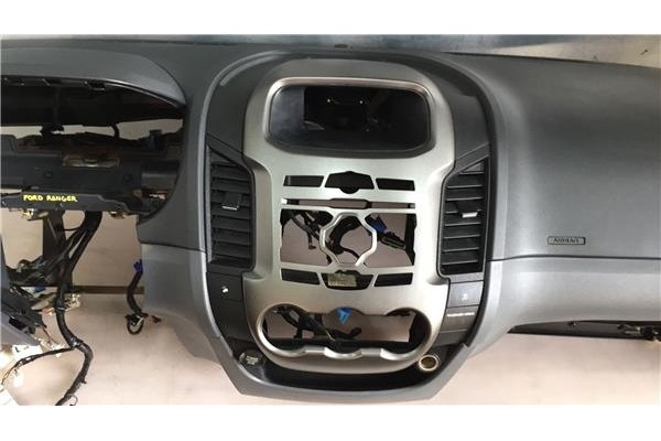 Recambio de salpicadero para ford ranger (tke) 2.2 doble cabina 4x4 xlt referencia OEM IAM AB392104310FL3A06  456 , FIAT | 31 , 