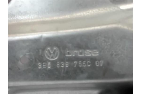 Recambio de elevalunas electrico trasero izquierdo para volkswagen passat berlina (3b3) referencia OEM IAM 3B5839755C  