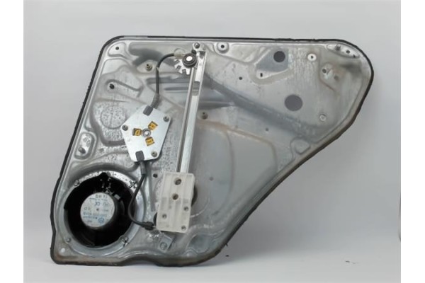 Recambio de elevalunas electrico trasero izquierdo para volkswagen passat berlina (3b3) referencia OEM IAM 3B5839755C  