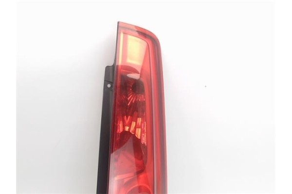 Recambio de piloto trasero derecho para ford fiesta v (jh_, jd_) 1.4 tdci referencia OEM IAM 1432269 9EL354055021 6S6113A602BD ,