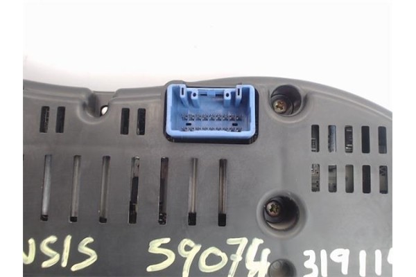 Recambio de cuadro completo para toyota avensis berlina (t22) 2.0 vvt-i referencia OEM IAM 8380005570h  