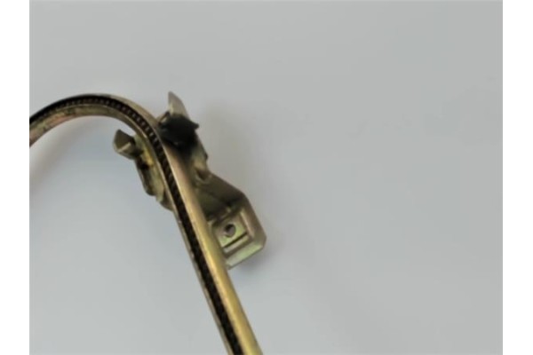 Recambio de elevalunas electrico delantero derecho para renault r 19 berlina con portón (b/c53) referencia OEM IAM   