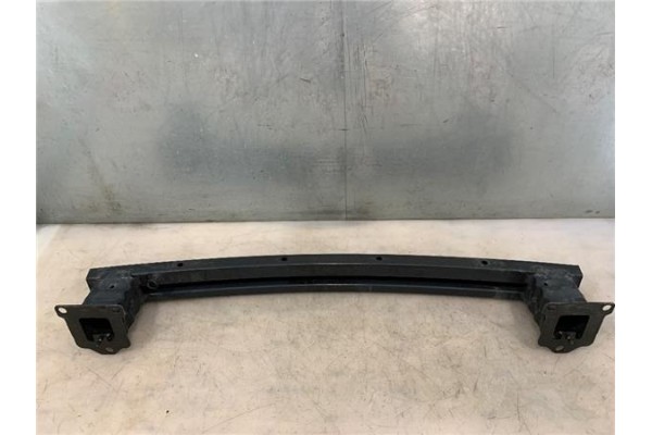 Recambio de refuerzo paragolpes para peugeot 207 1.4 16v referencia OEM IAM 6Q0807109D  