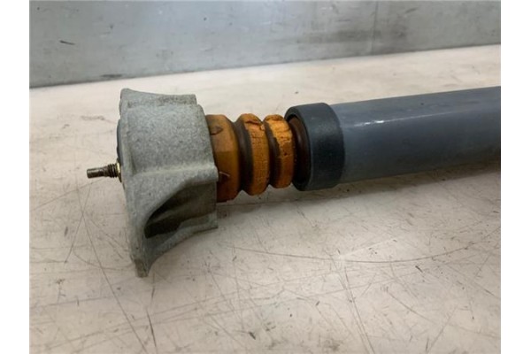 Recambio de amortiguador trasero derecho para ford focus ii (da_) 1.8 tdci referencia OEM IAM MEM5J18008AA 4M5118080AAG 
