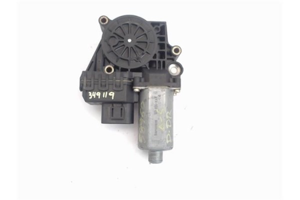 Recambio de motor elevalunas delantero derecho para audi a6 avant (4b5) 2.8 quattro referencia OEM IAM 0130821774  