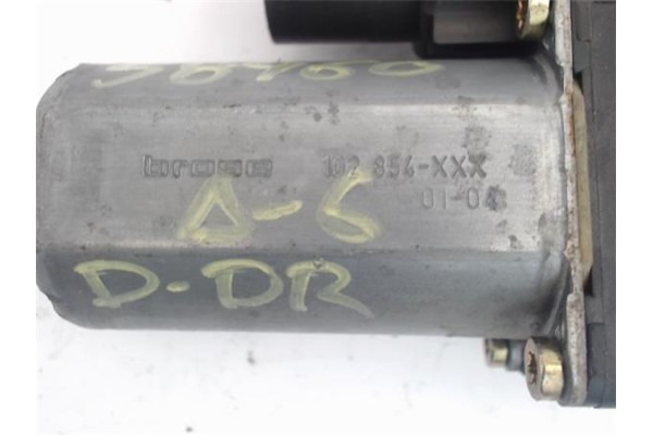 Recambio de motor elevalunas delantero derecho para audi a6 avant (4b5) 2.8 quattro referencia OEM IAM 0130821774  