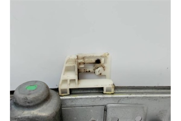 Recambio de mecanismo elevalunas trasero izquierdo para renault megane ii berlina 5p referencia OEM IAM   