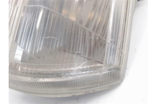Recambio de intermitente delantero izquierdo para peugeot 205 berlina referencia OEM IAM   