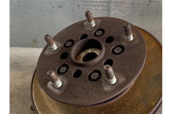Recambio de mangueta delantero derecha para ford transit furgón 2.2 tdci referencia OEM IAM 1743040  