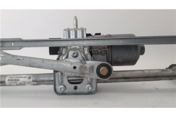 Recambio de motor limpiaparabrisas delantero para volkswagen polo v (6c1) 1.2 advance bmt referencia OEM IAM 6R1955023C  