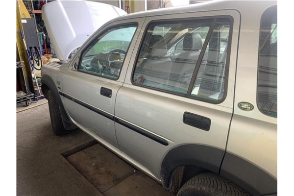 Recambio de puerta trasero izquierda para land rover freelander (ln) 2.0 hse familiar referencia OEM IAM BFA490170  