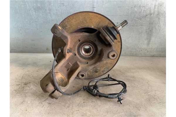 Recambio de mangueta delantero derecha para ford transit furgón 2.2 tdci referencia OEM IAM 1743040  