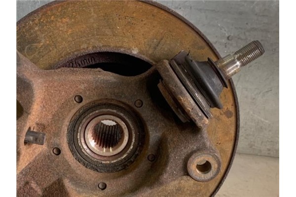 Recambio de mangueta delantero derecha para ford transit furgón 2.2 tdci referencia OEM IAM 1743040  