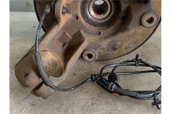 Recambio de mangueta delantero derecha para ford transit furgón 2.2 tdci referencia OEM IAM 1743040  