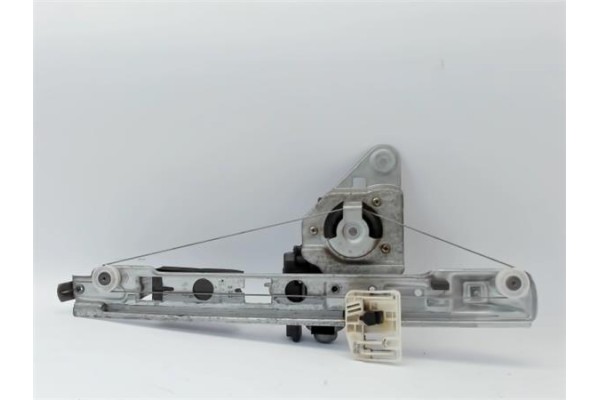 Recambio de mecanismo elevalunas trasero izquierdo para renault megane ii berlina 5p referencia OEM IAM   