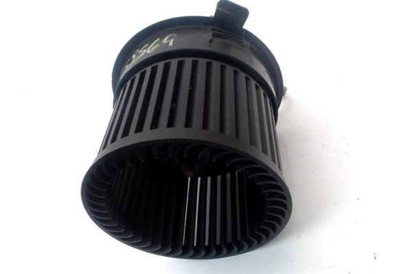 Recambio de motor calefaccion para citroen c3 picasso 1.6 exclusive referencia OEM IAM 6441Z7  