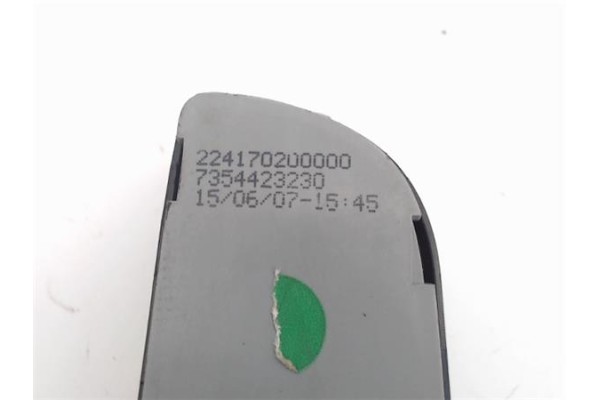 Recambio de moldura aleta trasero derecha para mini mini (r50,r53) 1.6 cooper referencia OEM IAM 51131505868  