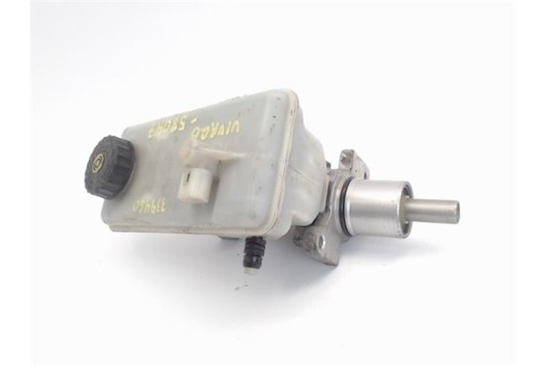 Recambio de bomba freno para opel vivaro 2.5 dti referencia OEM IAM 4423335 32067008 