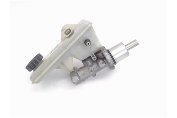 Recambio de bomba freno para opel vivaro 2.5 dti referencia OEM IAM 4423335 32067008 