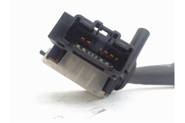 Recambio de mando limpiaparabrisas para toyota avensis berlina (t22) 2.0 vvt-i referencia OEM IAM 173821  