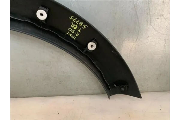 Recambio de moldura aleta trasero derecha para mini mini (r50,r53) 1.6 cooper referencia OEM IAM 51131505868  