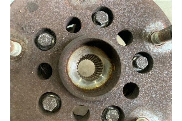 Recambio de mangueta delantero izquierda para ford transit furgón 2.2 tdci referencia OEM IAM 1743037  