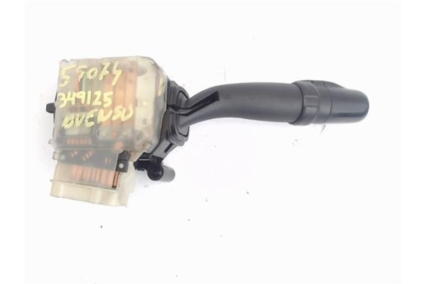 Recambio de mando intermitencia para toyota avensis berlina (t22) 2.0 vvt-i referencia OEM IAM 05110  